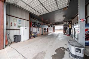 2132 US Highway 277 S - Photo 14