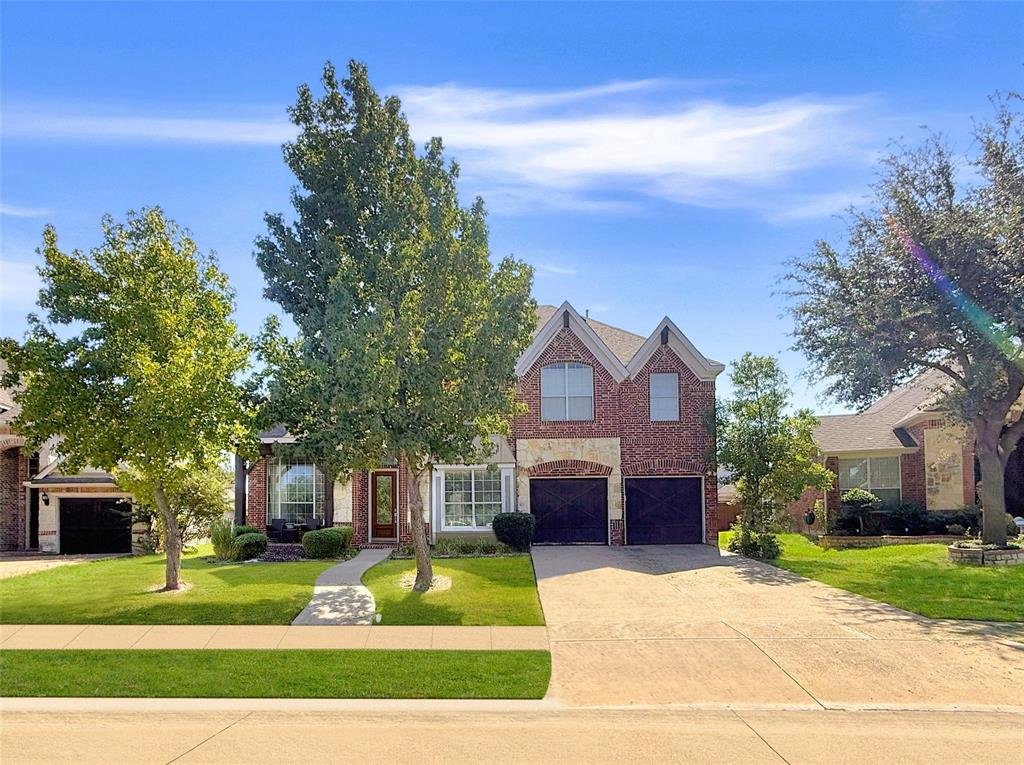 2715 Magellan - Photo 1
