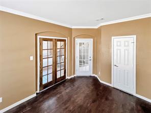 2715 Magellan - Photo 11