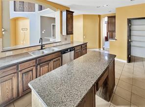 2715 Magellan - Photo 15