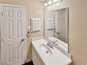 2715 Magellan - Photo 30