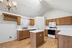 3095 Wildflower Way - Photo 4