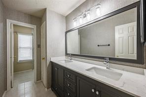7600 Greengage Drive - Photo 19