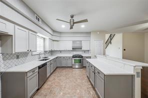 7600 Greengage Drive - Photo 6
