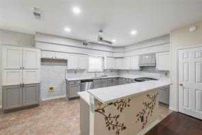 7600 Greengage Drive - Photo 7