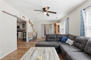 500 W Rucker Street - Photo 9