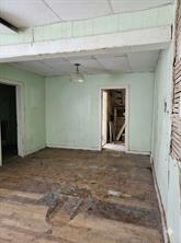 501 N Houston Street - Photo 18