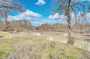 160 Private Road 481 - Photo 25