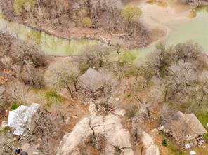 160 Private Road 481 - Photo 7