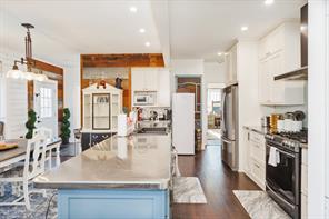 701 N Mason Street - Photo 8