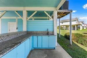 3240 Castle Drive - Photo 39