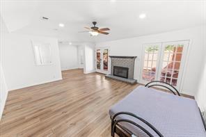 5224 Lake Shore - Photo 12