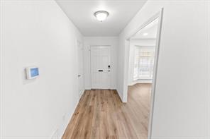 5224 Lake Shore - Photo 2
