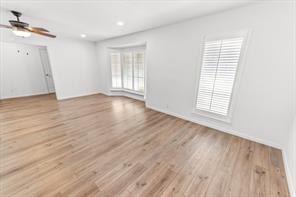 5224 Lake Shore - Photo 5