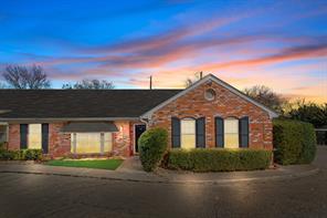 5224 Lake Shore - Photo 9