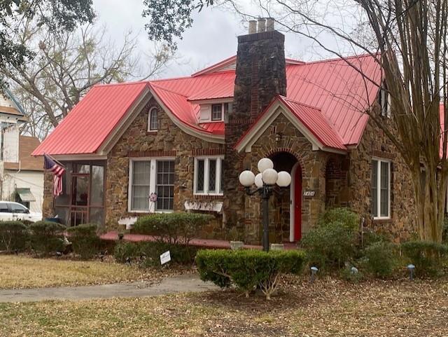 1404 W MAIN Street - Photo 1
