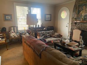 1404 W MAIN Street - Photo 2