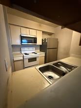 6050 Melody Lane - Photo 18