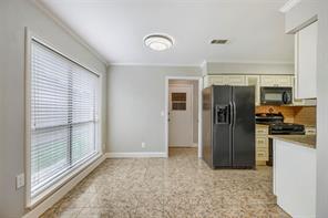 8631 Charing Cross Lane - Photo 11