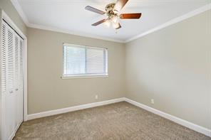 8631 Charing Cross Lane - Photo 23