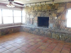 4405 Fm 1849 - Photo 4