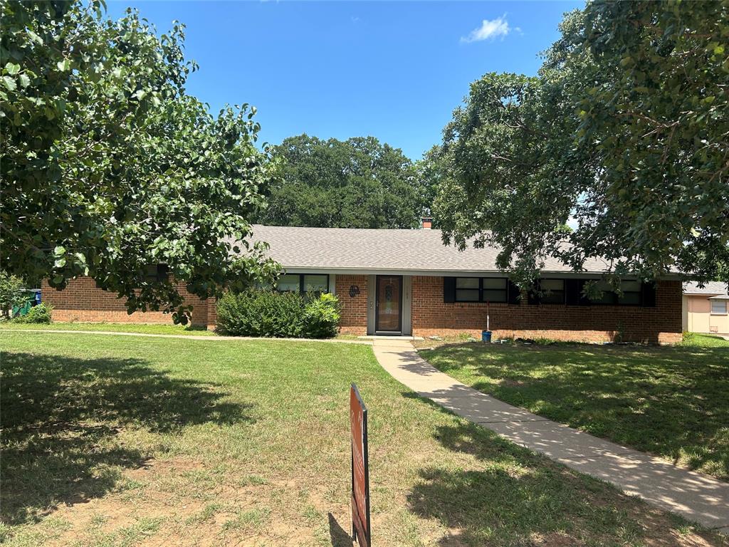 1103 Rolling Hills Drive S - Photo 1
