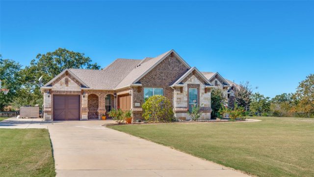 1450 Woodland Drive