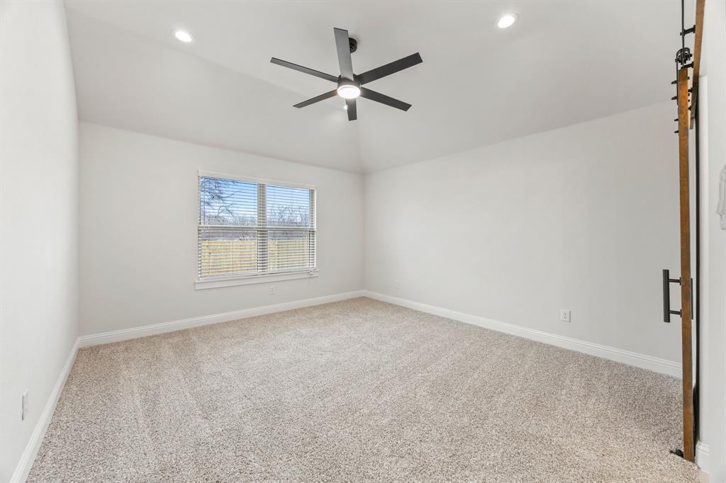 1401 Oak Valley - Photo 22