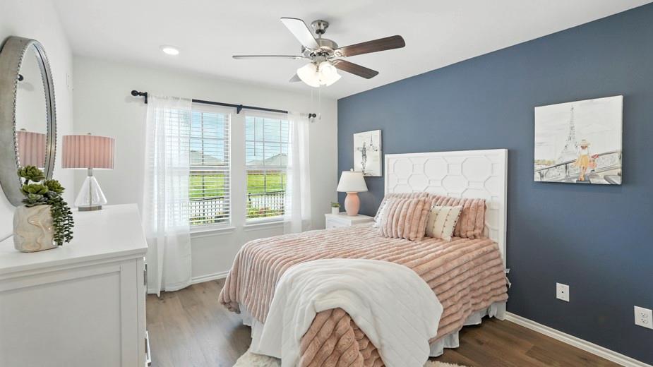 1911 Reveille Way - Photo 11