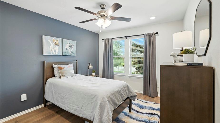 1911 Reveille Way - Photo 36