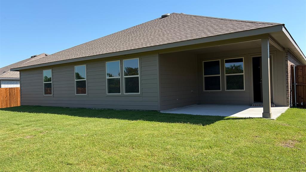 1911 Reveille Way - Photo 39