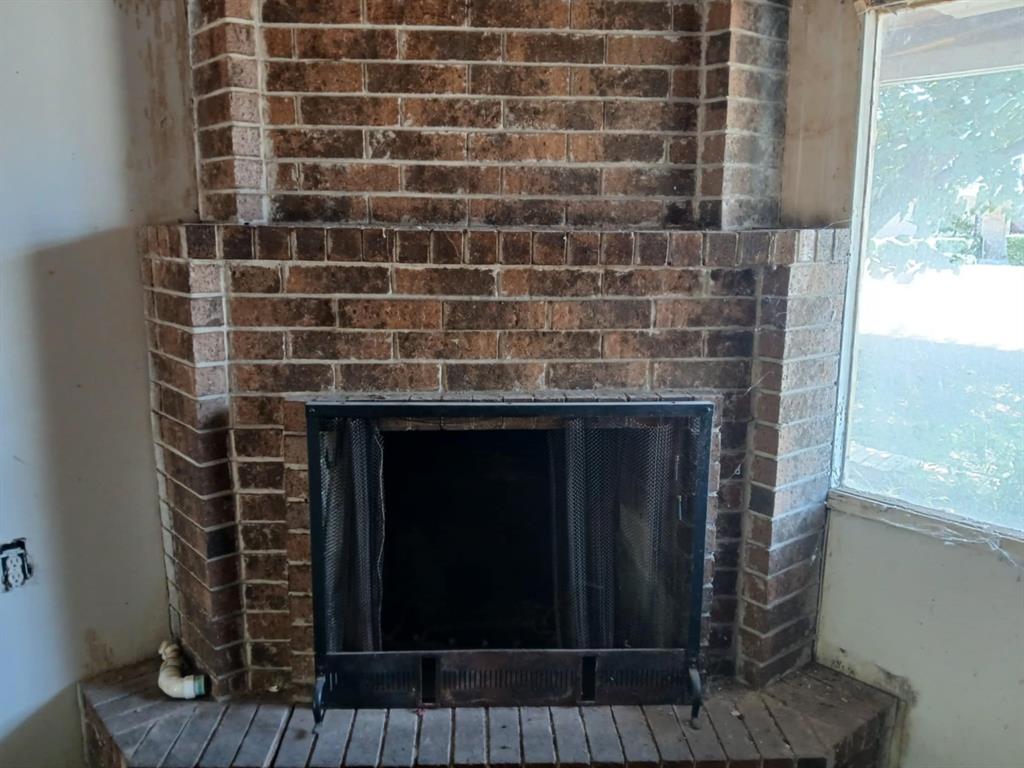 2010 Nowlin Road - Photo 2