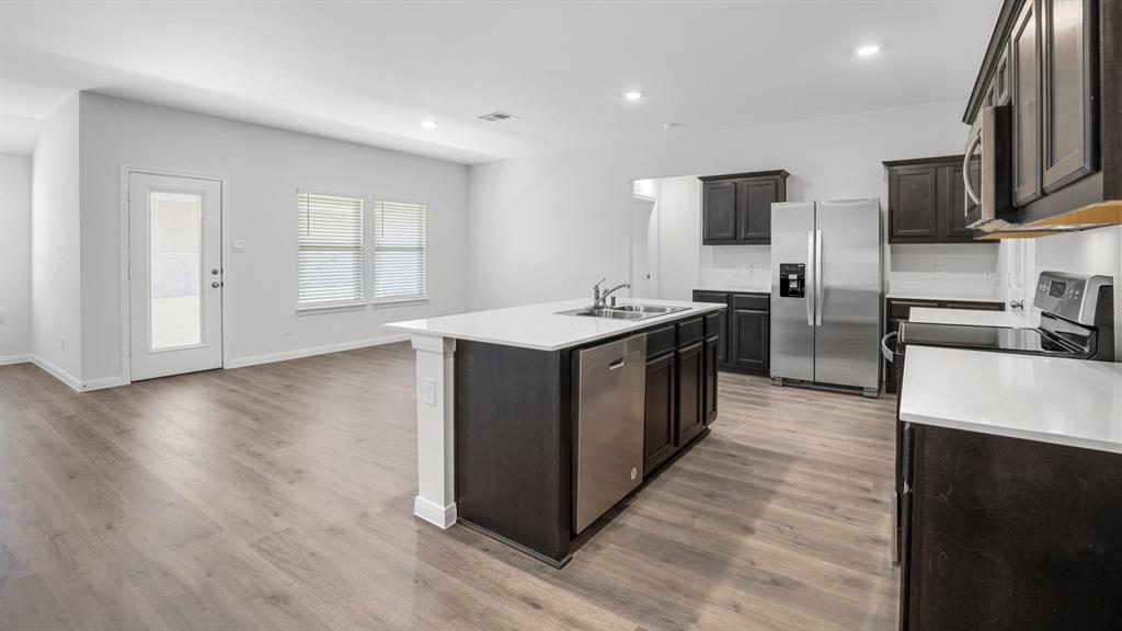 1921 Reveille Way - Photo 13