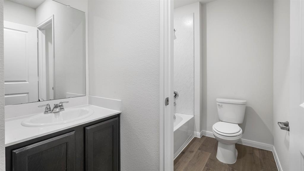 1921 Reveille Way - Photo 2