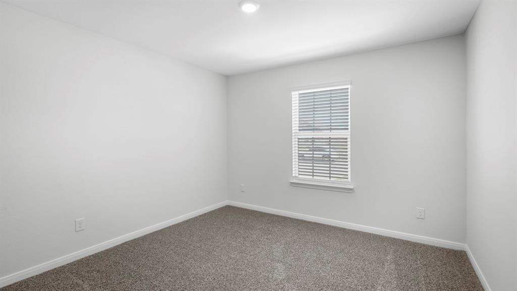 1921 Reveille Way - Photo 3