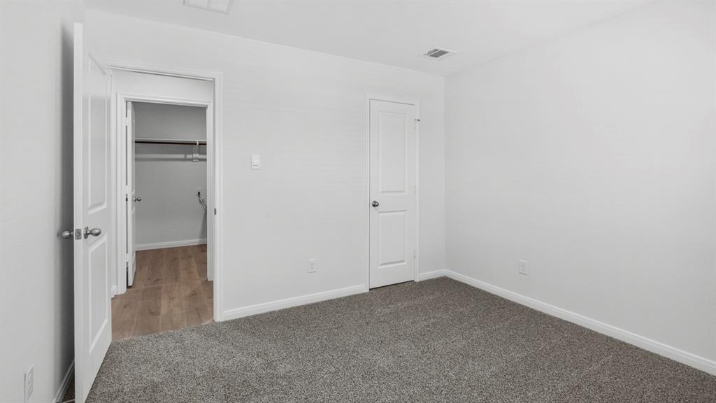 1921 Reveille Way - Photo 4