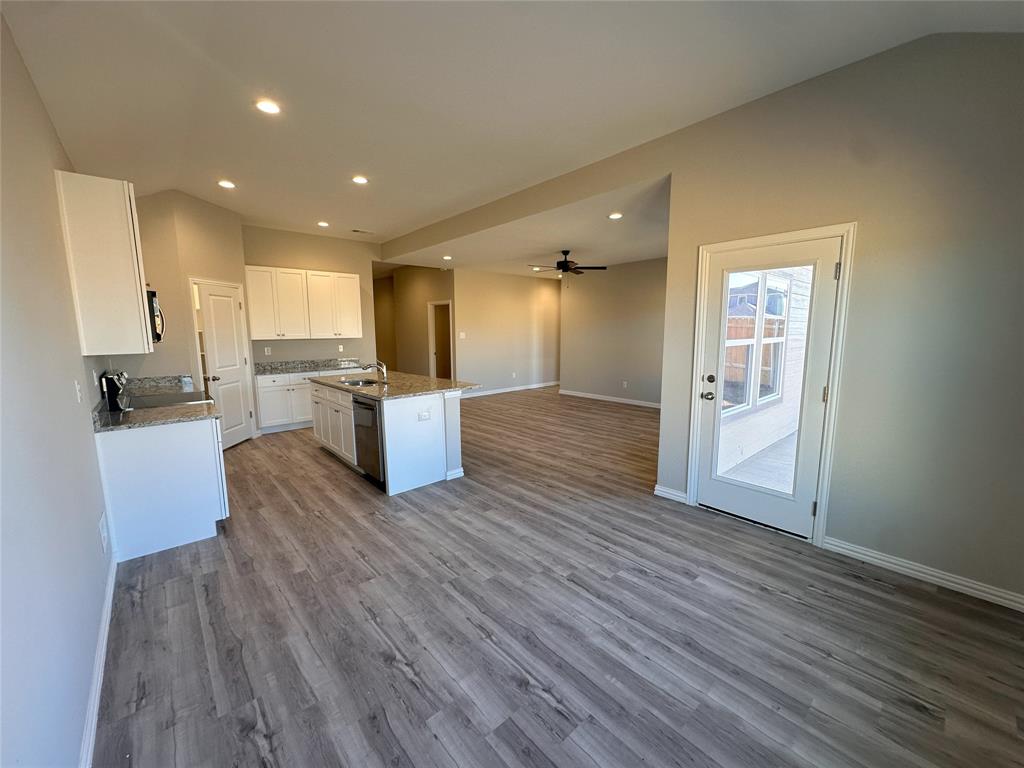 4802 Delano Street - Photo 11