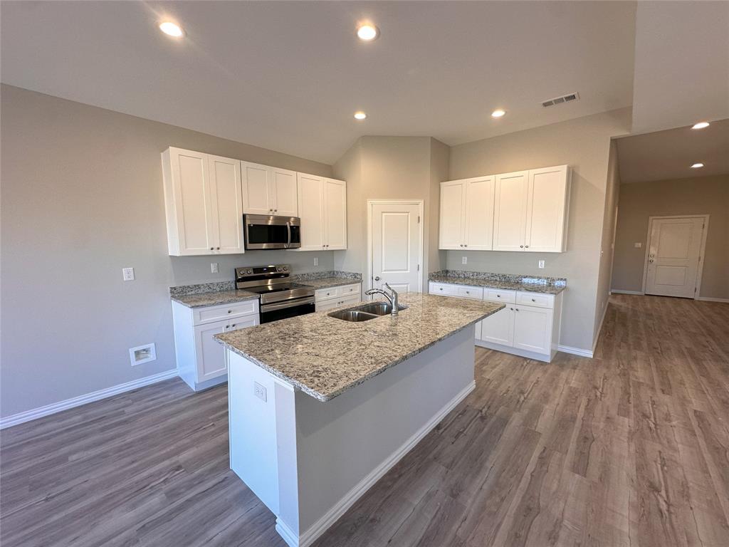 4802 Delano Street - Photo 14