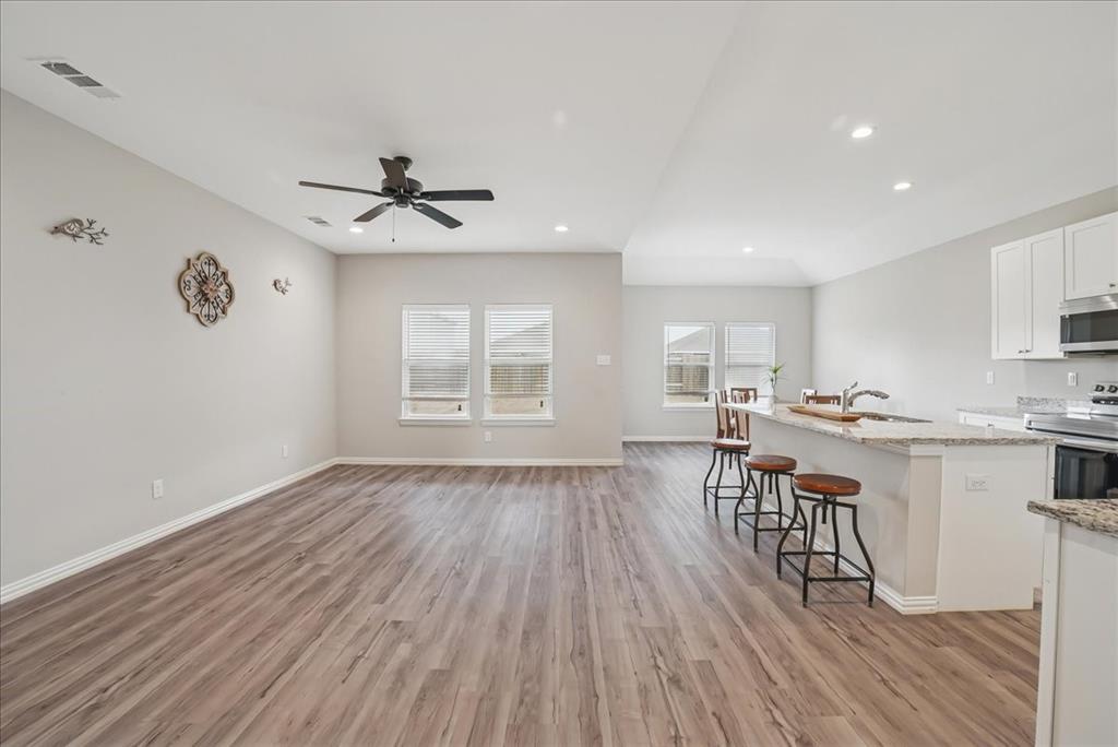 4802 Delano Street - Photo 6