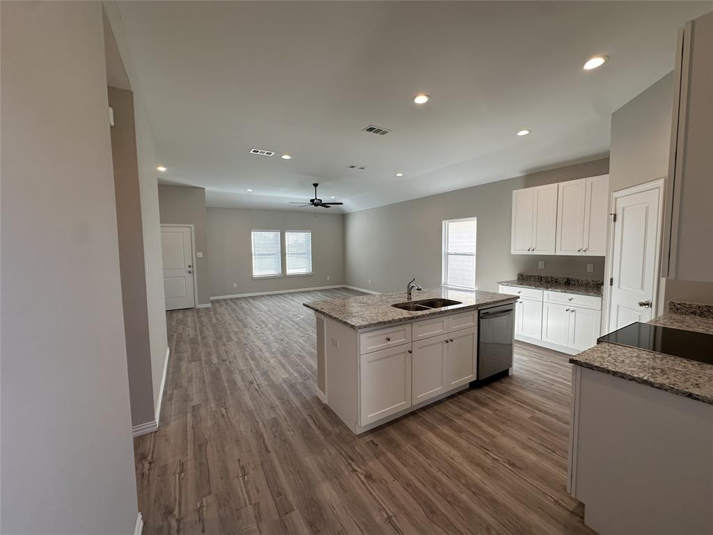 4704 Delano Street - Photo 9