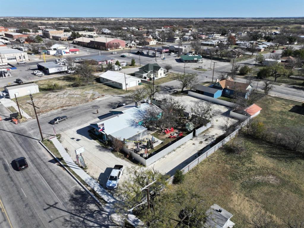 601 S COMMERCIAL Avenue - Photo 14