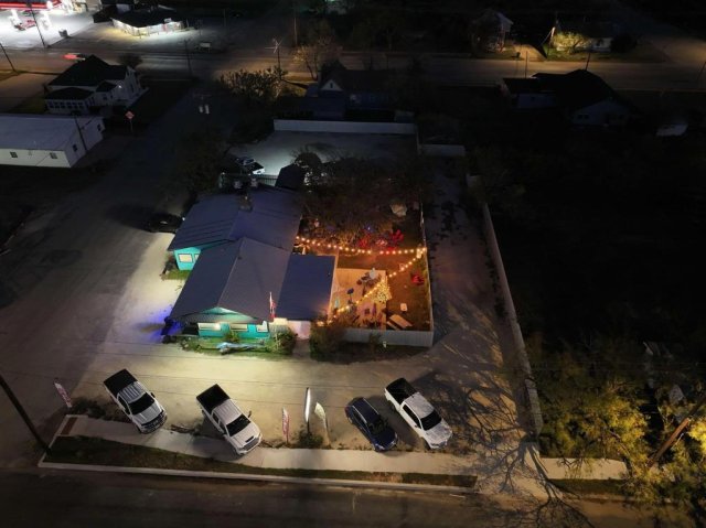 Photo 19
