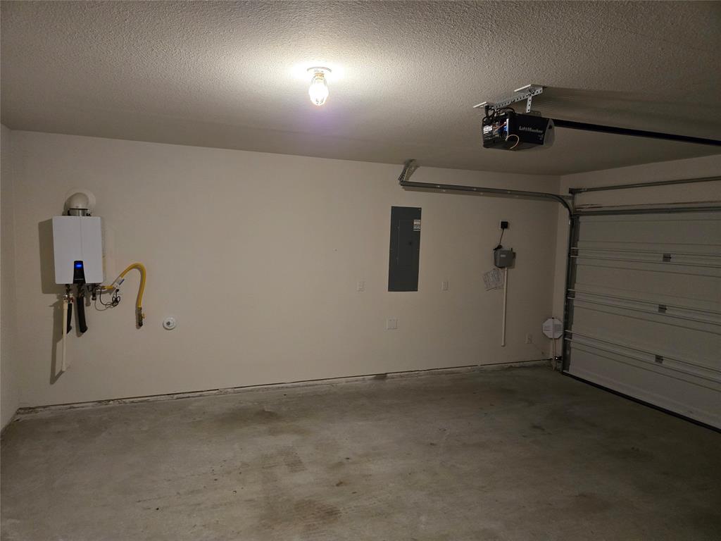 3912 Nature Court - Photo 14