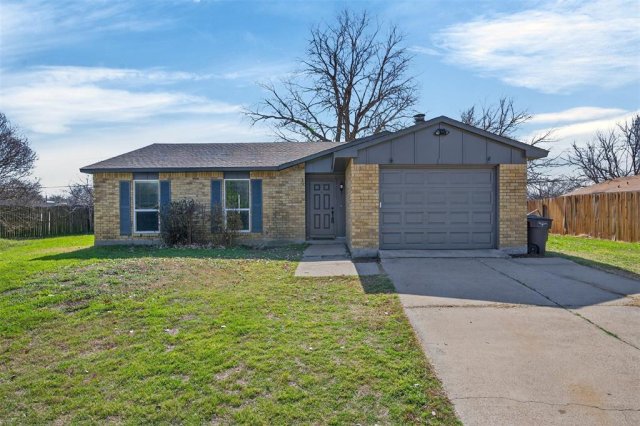 2308 Foxglen Court