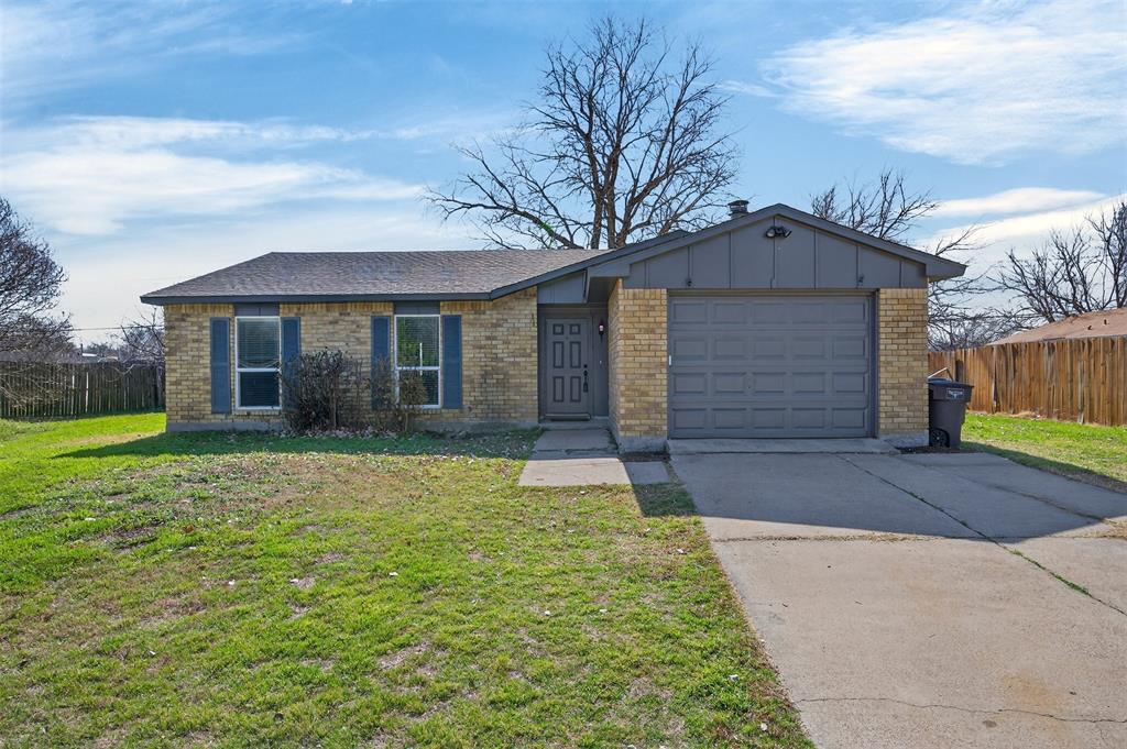2308 Foxglen Court - Photo 1