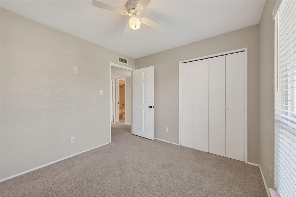 2308 Foxglen Court - Photo 13