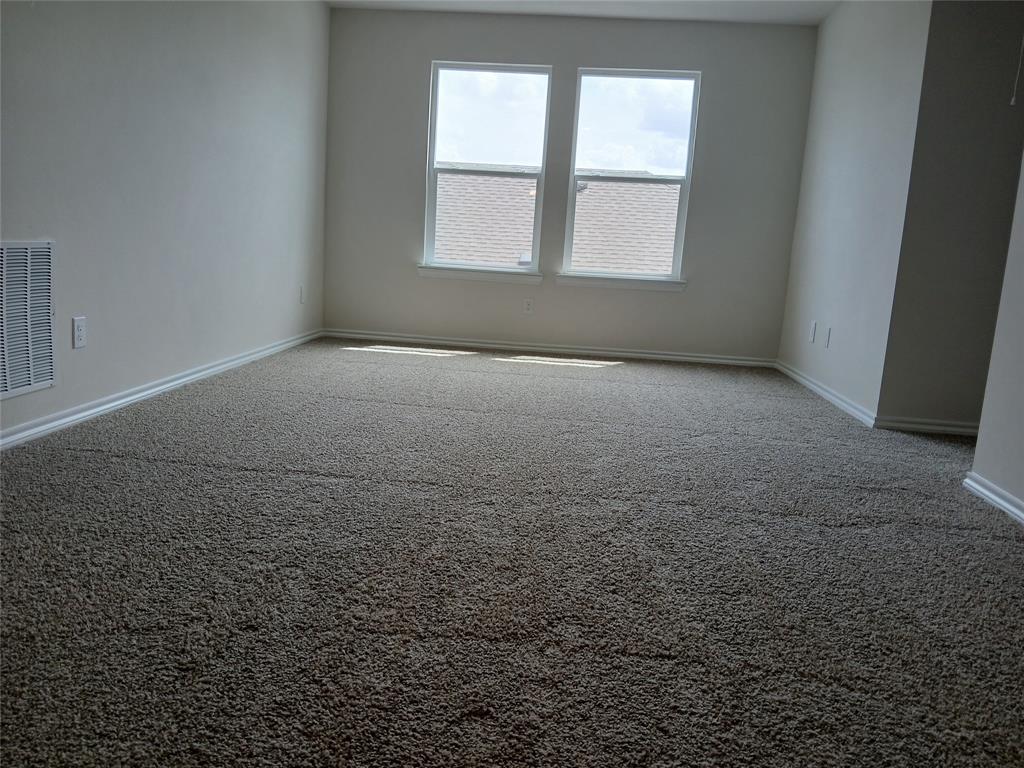 323 Whispering Pine Drive - Photo 12