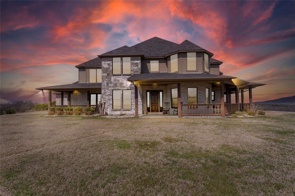 4520 S Nolan River Road - Photo 1