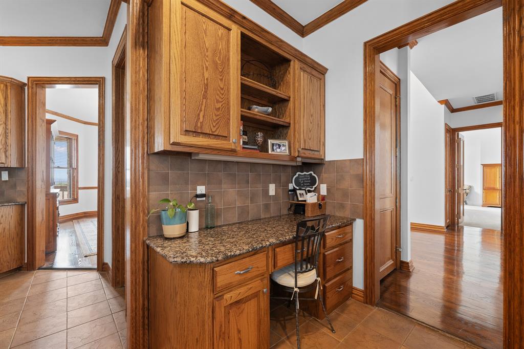 4520 S Nolan River Road - Photo 23