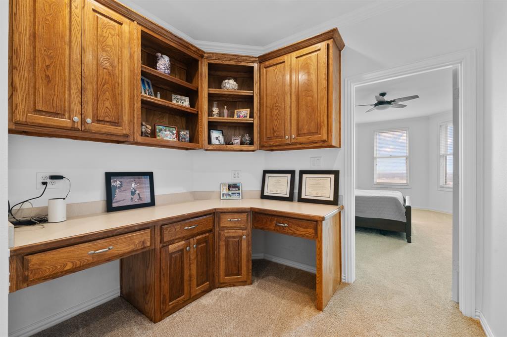 4520 S Nolan River Road - Photo 32